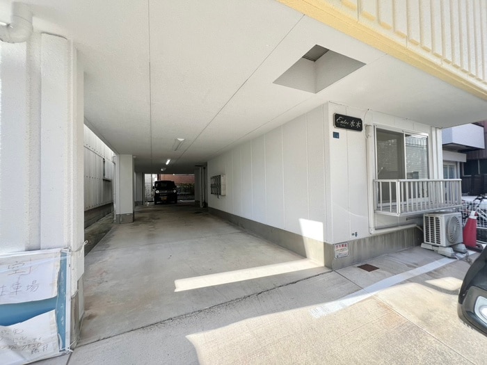 エントランス部分 アントレ水木