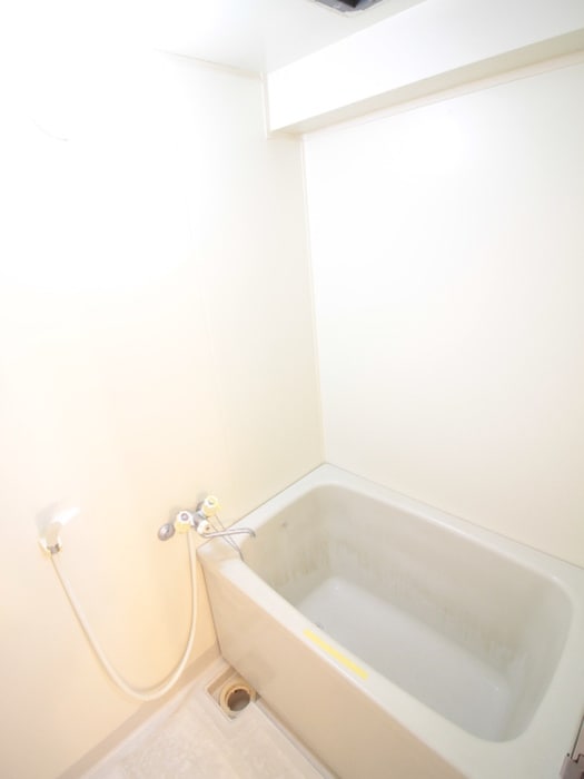 バス／シャワールーム等 デルニエアン