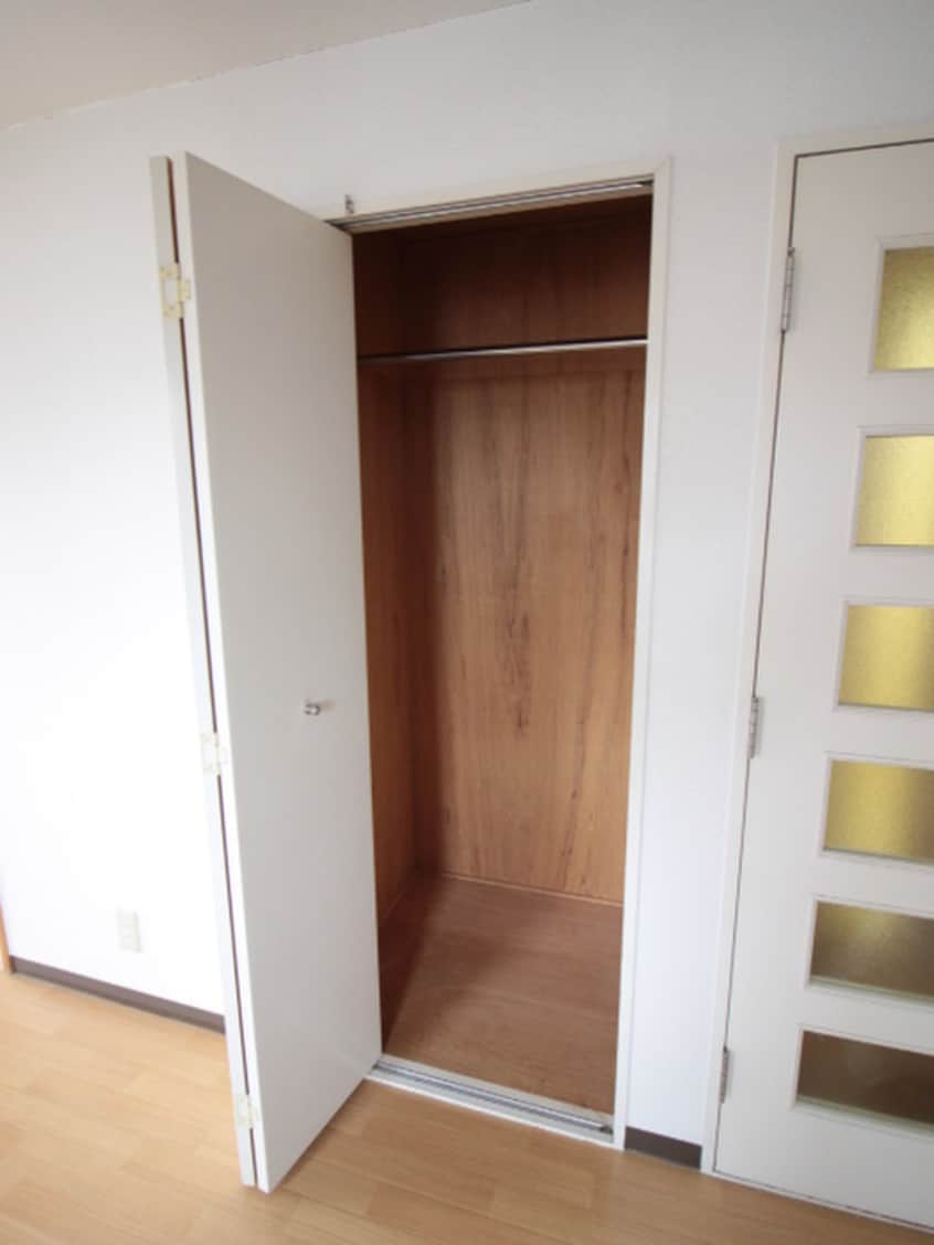 収納 デルニエアン