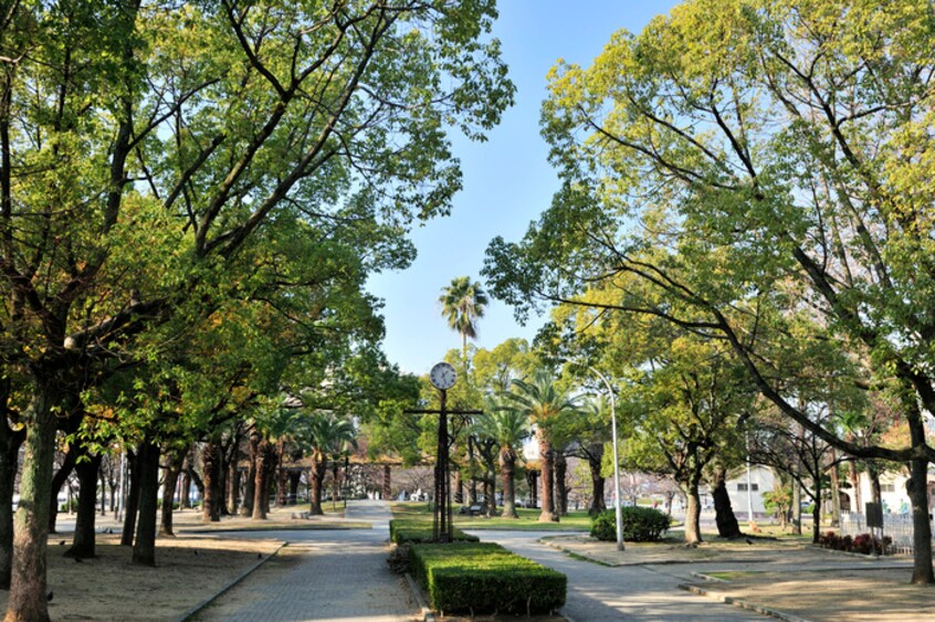 ザビエル公園(公園)まで350m フレ大小路