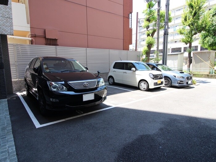 駐車場 ゲートコート東三国