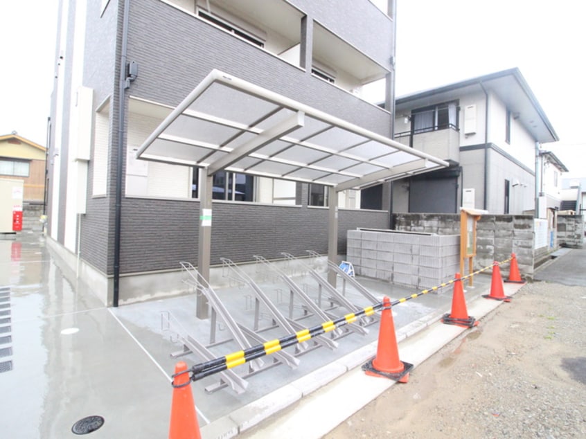 駐輪場 ジーメゾン摂津正雀