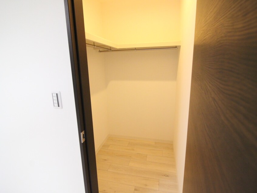 収納 ジーメゾン摂津正雀