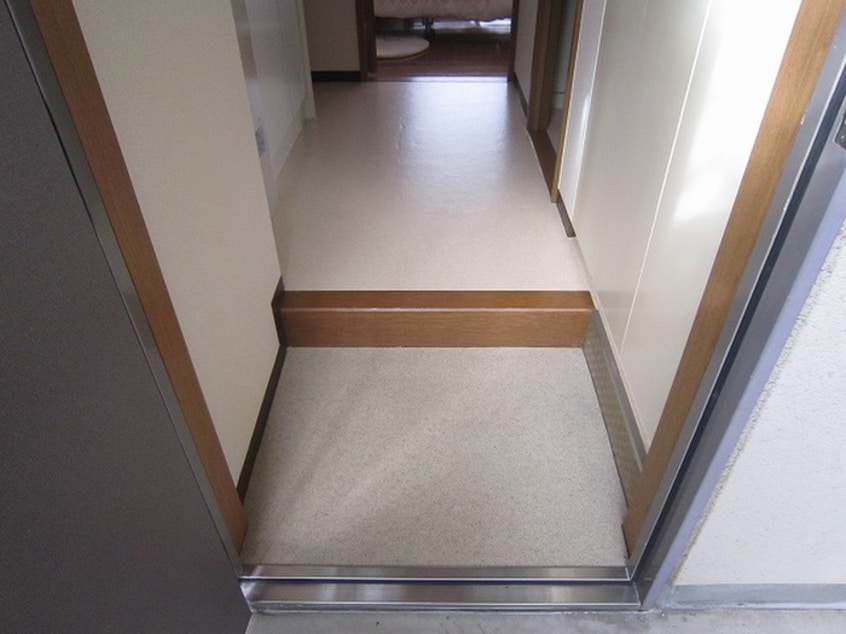 玄関 フォレストコート名谷