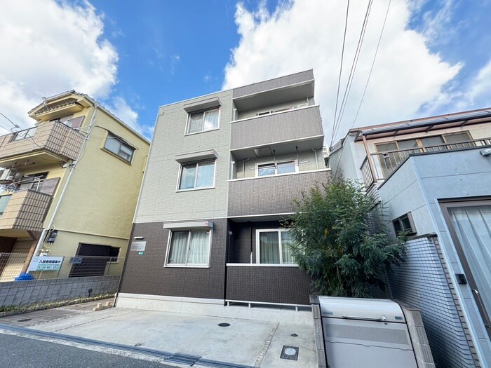 外観写真 LA MAISON VERTE 西田辺