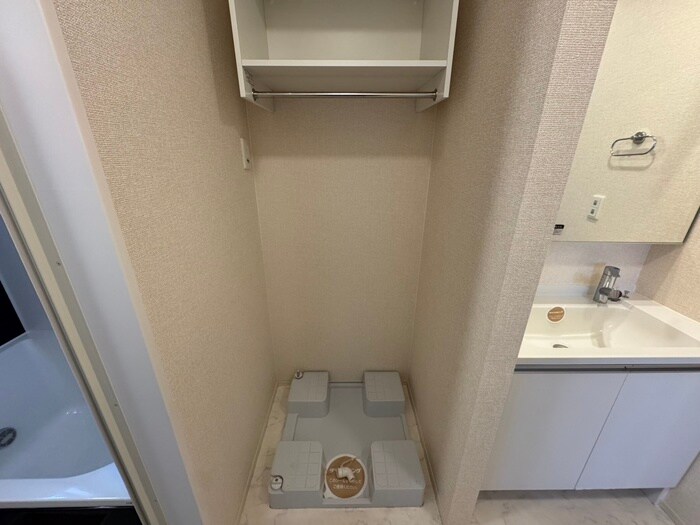 洗濯機置場 LA MAISON VERTE 西田辺