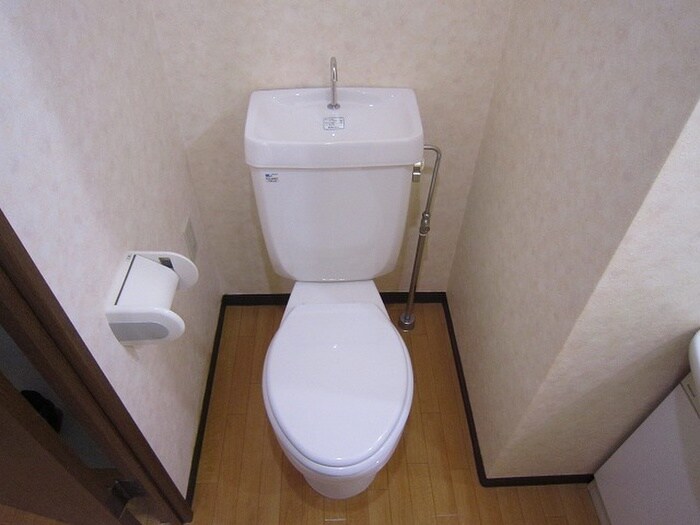 トイレ プリムローズ正野