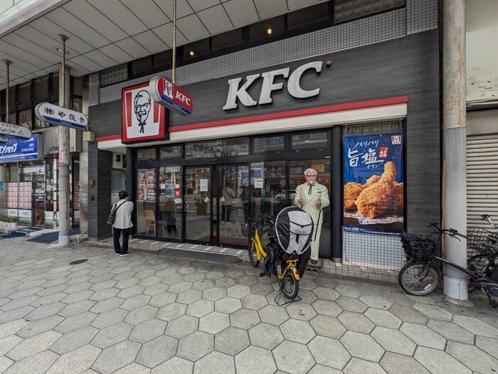 KFC(その他飲食（ファミレスなど）)まで380m ドゥーエ玉造
