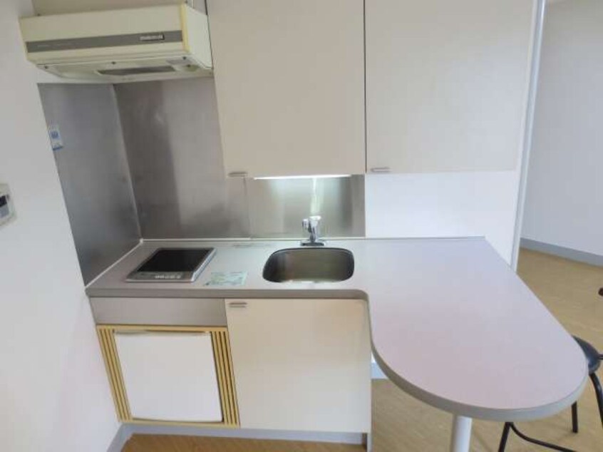 キッチン ステディ垂水