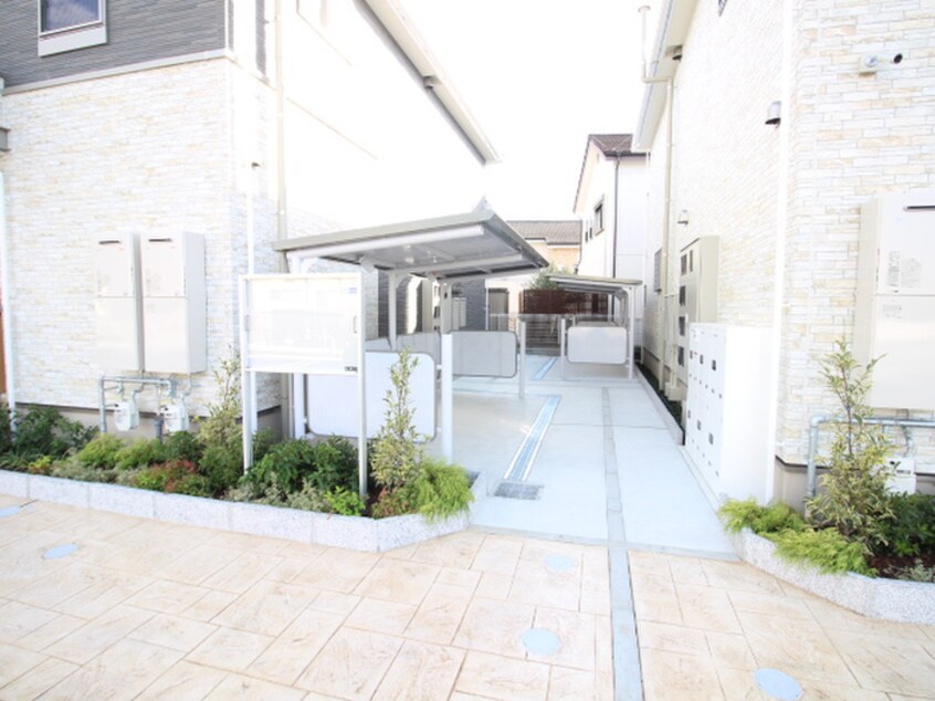 駐輪場 ベル・フランＡ