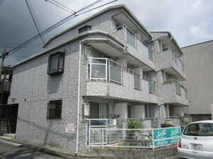 ﾗｲﾌﾞﾊｲﾂ総持寺