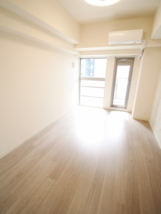 居室 プレサンス谷町九丁目駅前(417)