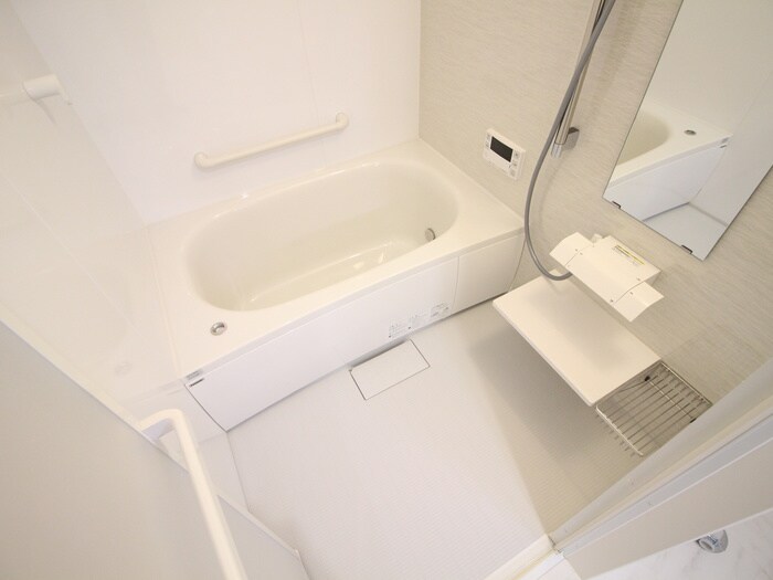 バス／シャワールーム等 シャ－メゾン上杉