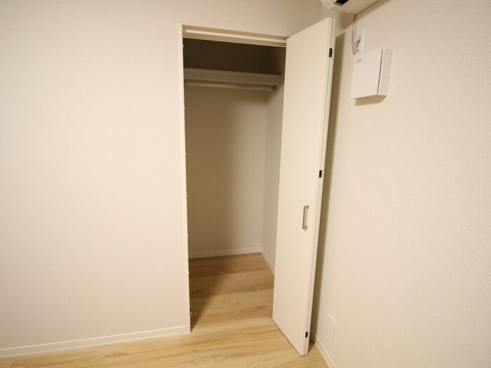 収納 シャ－メゾン上杉