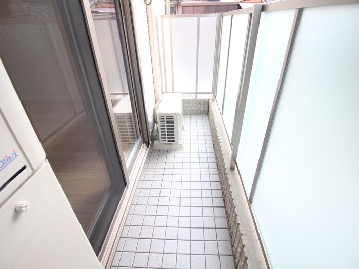 ベランダ・バルコニー シャ－メゾン上杉