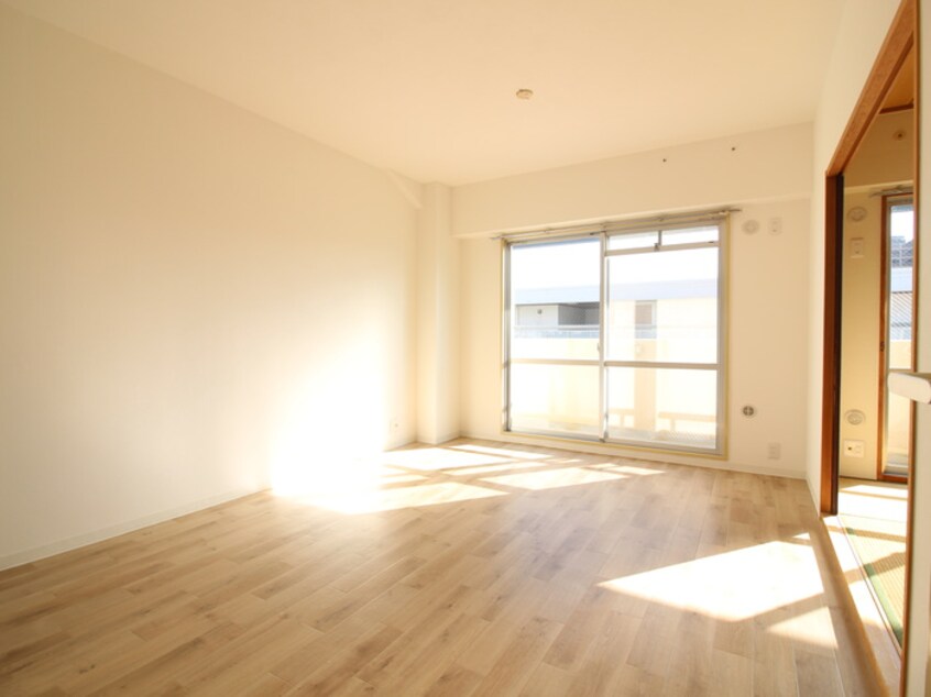 居室 ソレーユ西宮