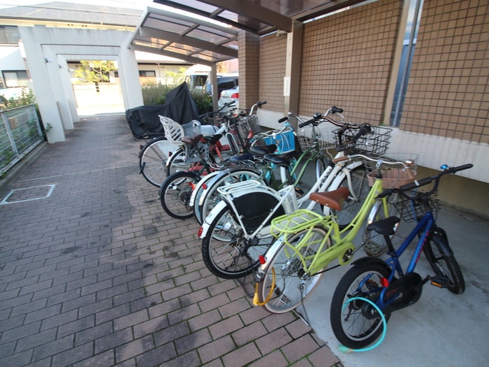 駐輪場 ソレーユ西宮