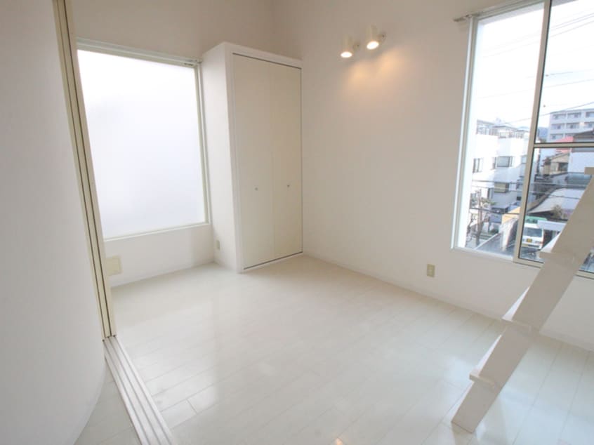 居室 サンタ・アガ－タ