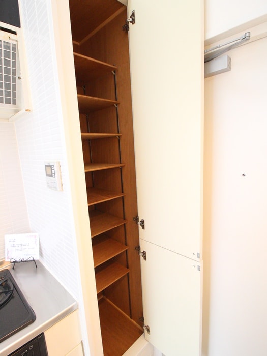 靴箱 サンタ・アガ－タ