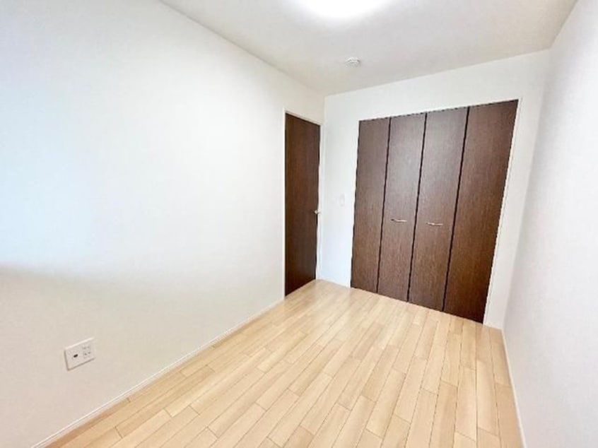 居室 パレス・シェリール河崎