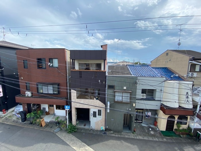 室内からの展望 コ－ト黄檗