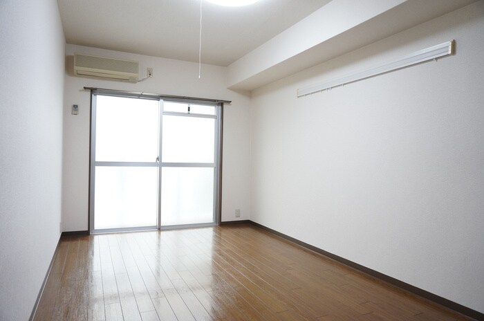 居室 ファミ－ユ北清