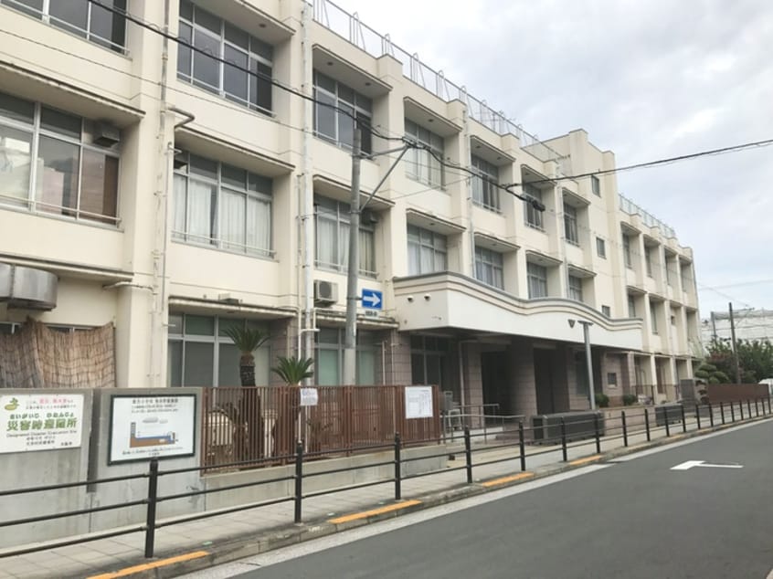 大阪市立鷹合小学校(小学校)まで54m ホークシーム