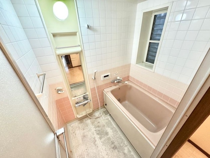 バス／シャワールーム等 栄町貸家