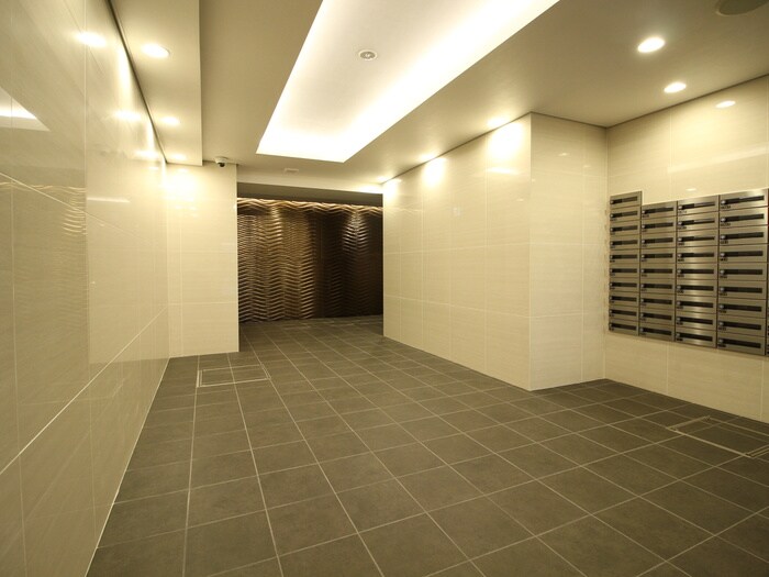 エントランス部分 サンシティ草津駅前2号館