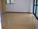 居室 グリーンルーフ神若