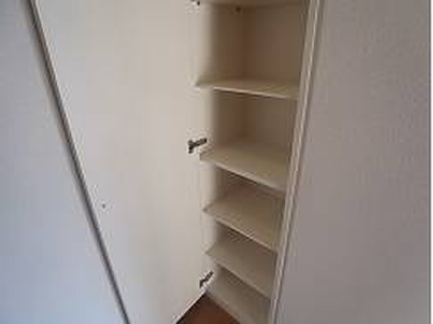 靴箱 グリーンルーフ神若