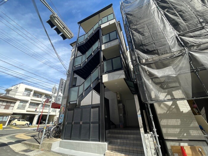 外観写真 グリーンルーフ神若