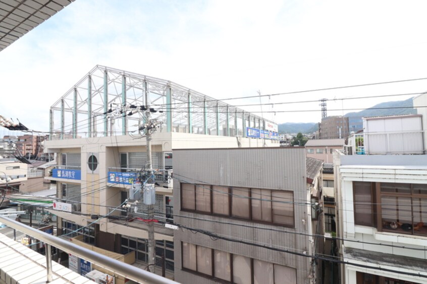 室内からの展望 アネックスキューズ