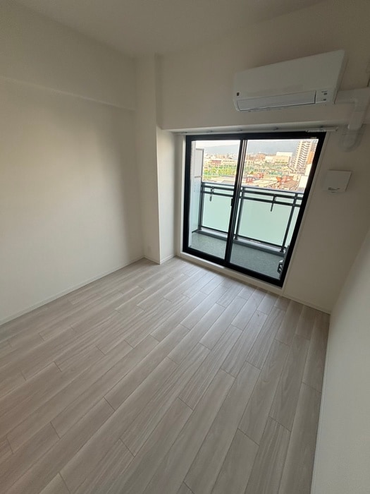 居室 S-RESIDENCE小阪azure