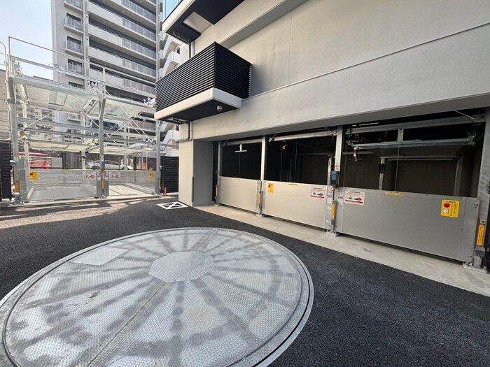 駐車場 S-RESIDENCE小阪azure