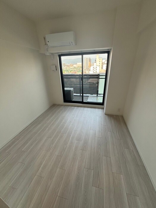 居室 S-RESIDENCE小阪azure