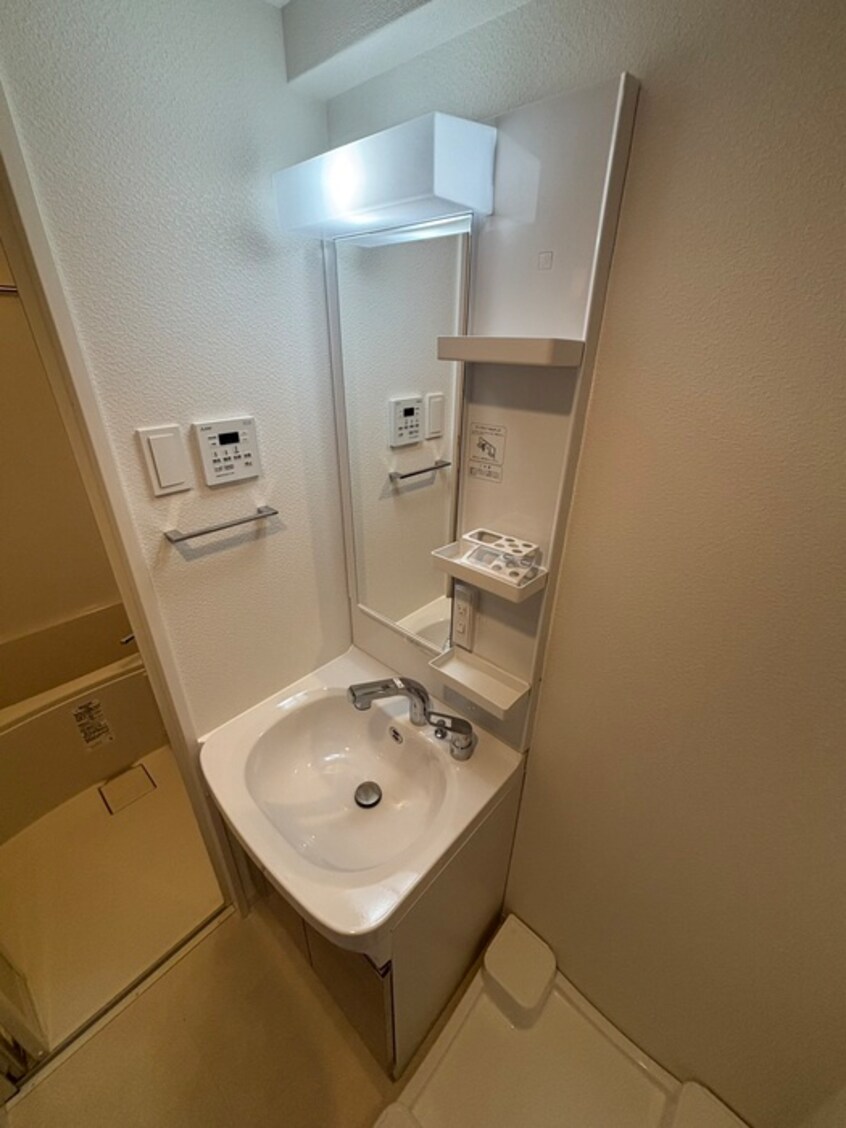 洗面 S-RESIDENCE小阪azure