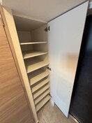 靴箱 S-RESIDENCE小阪azure