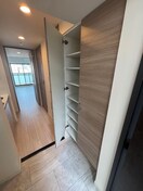 靴箱 S-RESIDENCE小阪azure