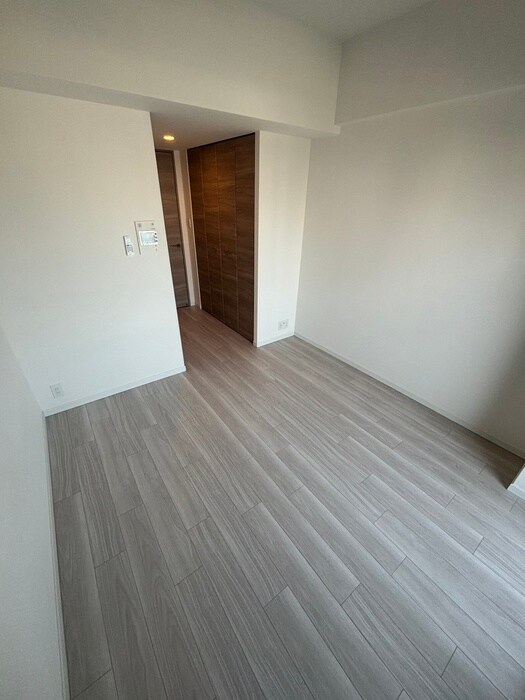 居室 S-RESIDENCE小阪azure