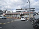 セブンイレブン小阪２丁目店(コンビニ)まで110m S-RESIDENCE小阪azure