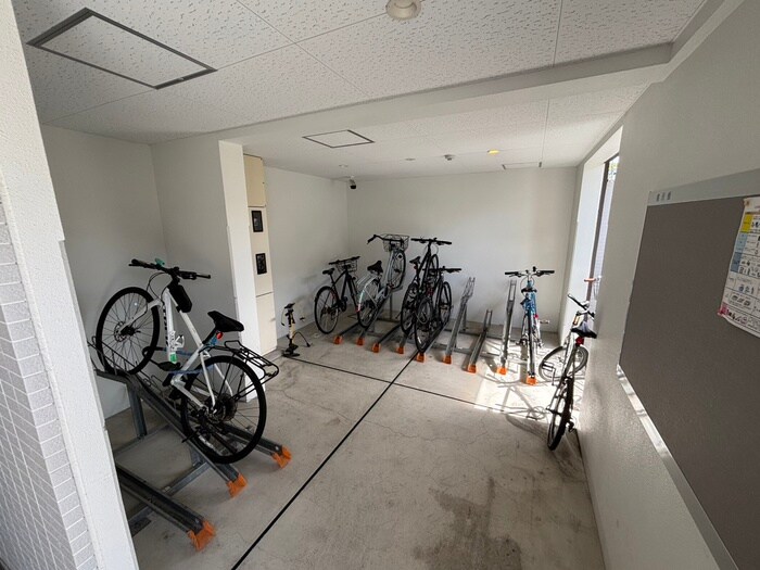 駐輪場 ヴィラ吉田