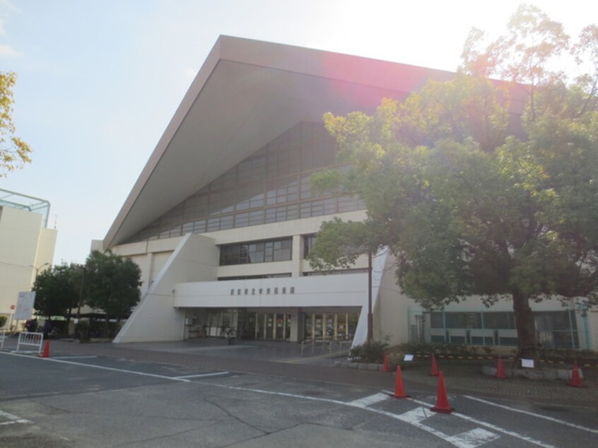 西宮中央公園(公園)まで300m カサカルロサⅡ
