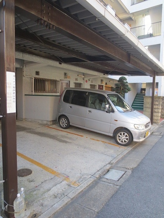 駐車場 グリ－ンハイツ関