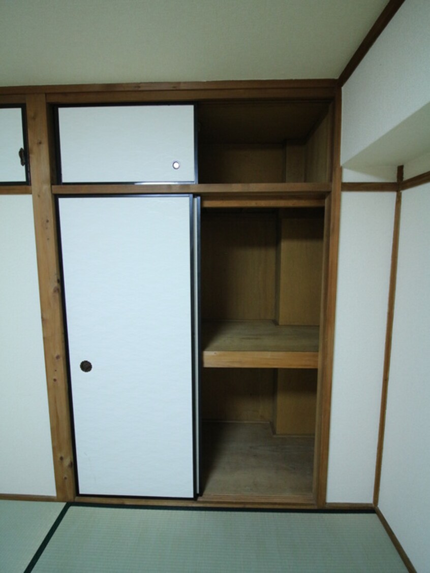 収納 グリ－ンハイツ関