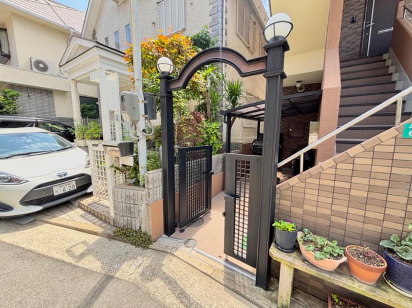エントランス部分 プティビラ