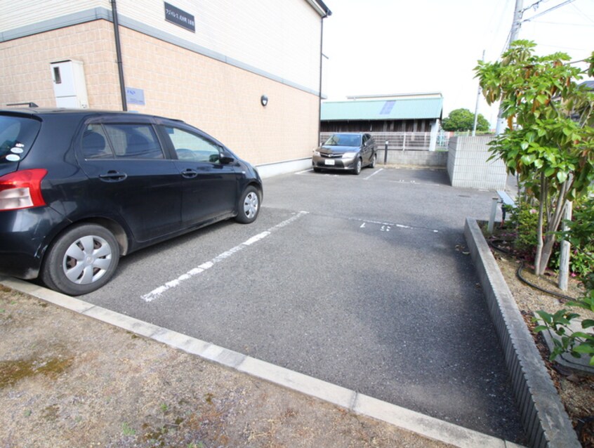 駐車場 フジパレス式内町Ⅱ番館