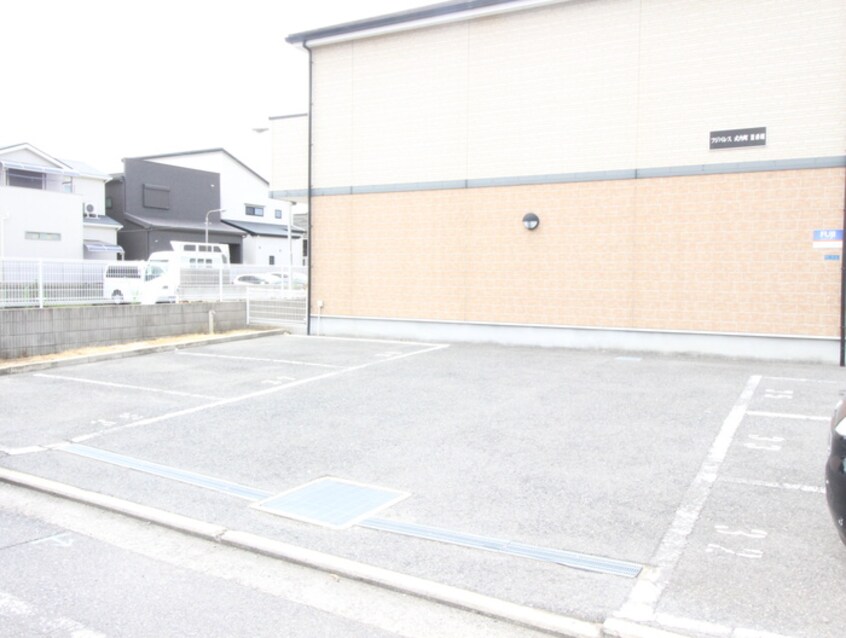 駐車場 フジパレス式内町Ⅲ番館