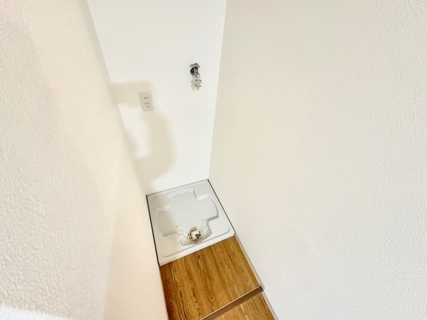 洗濯機置場 マークス豊新