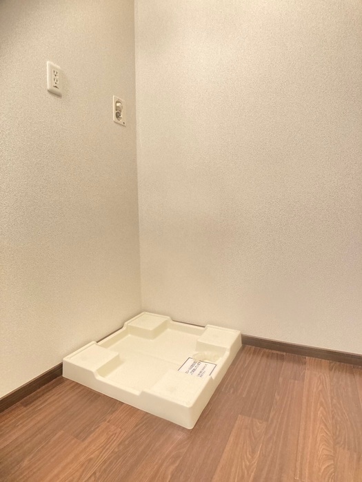 洗濯機置場 ユニヴェ－ル
